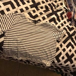 Forever21 stripped flower tee shirt